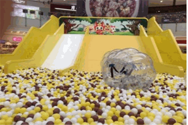 四赞游乐淘气堡